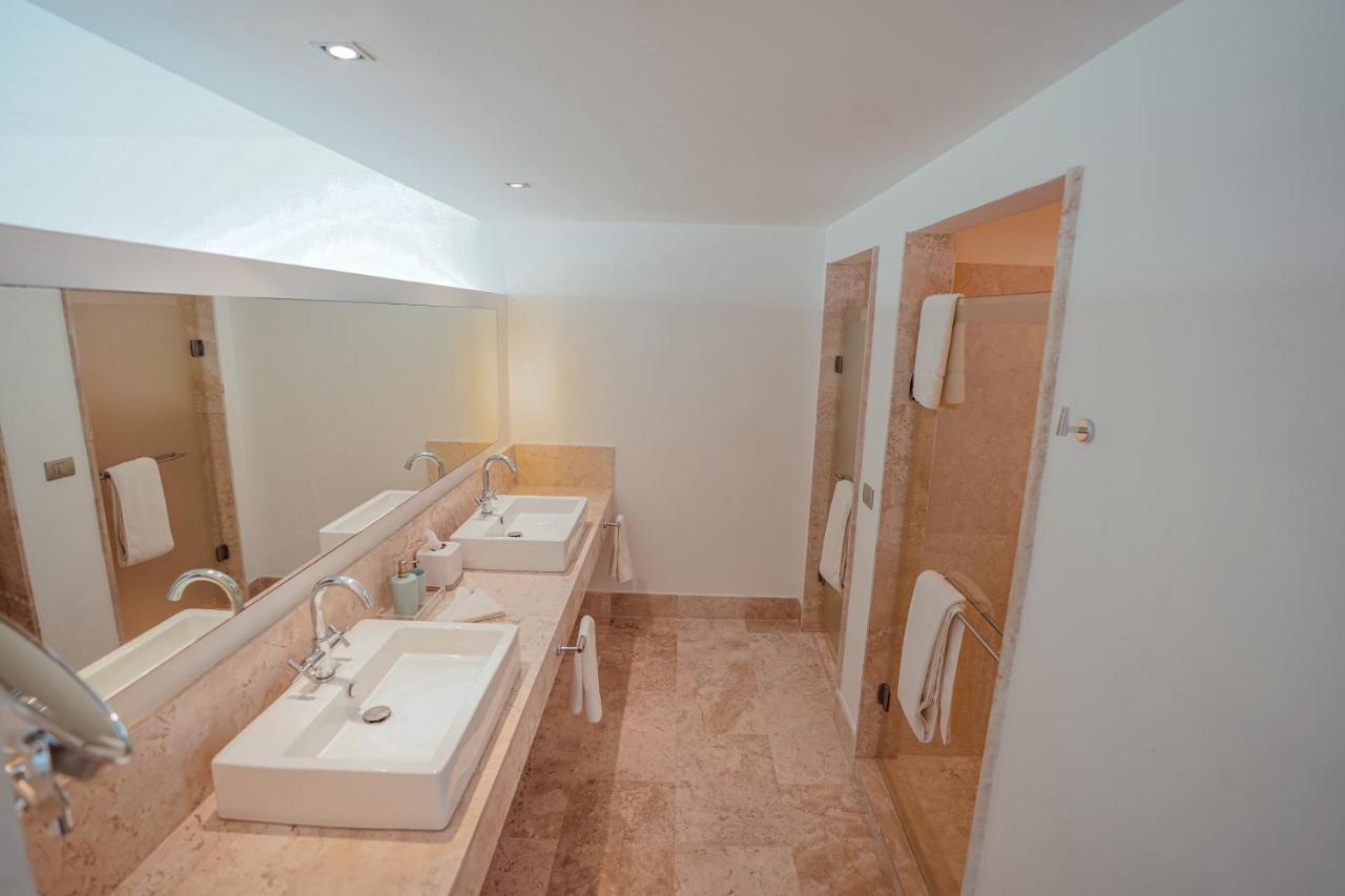 La Amada Condo With Marina View Cancún Eksteriør billede