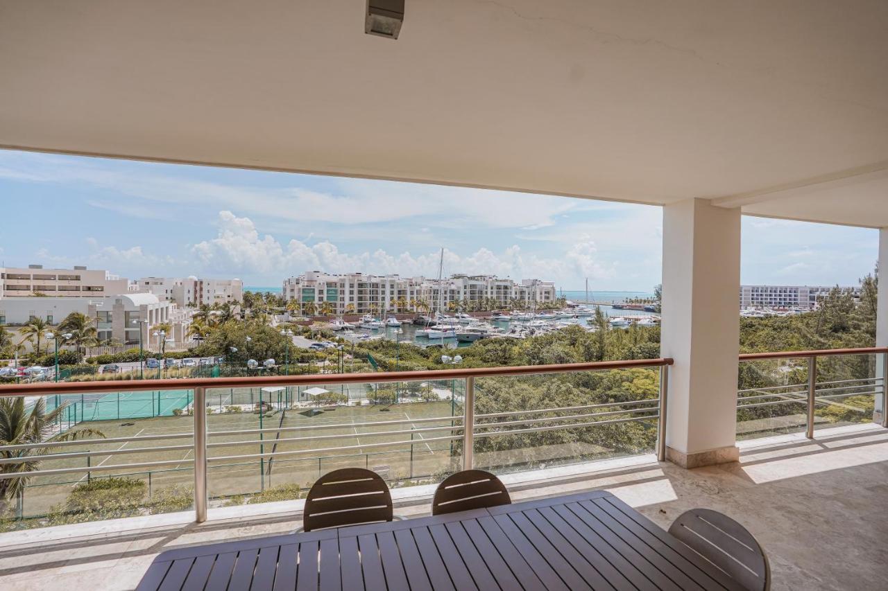 La Amada Condo With Marina View Cancún Eksteriør billede