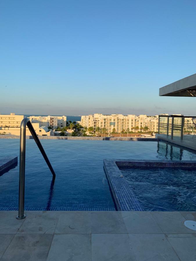 La Amada Condo With Marina View Cancún Eksteriør billede