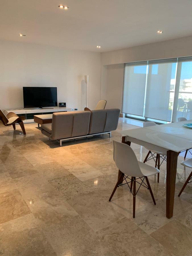La Amada Condo With Marina View Cancún Eksteriør billede
